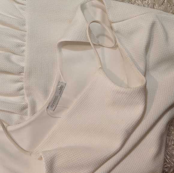 Zara Size Small Peplum Dress - Picture 2 of 2